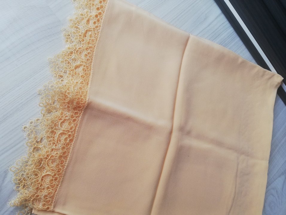 Dantel Detaylı İşleme Tülbent Şal - Görsel 4