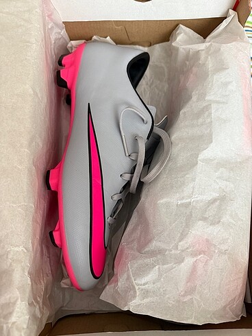 Nike mercurial victory v 41 numara