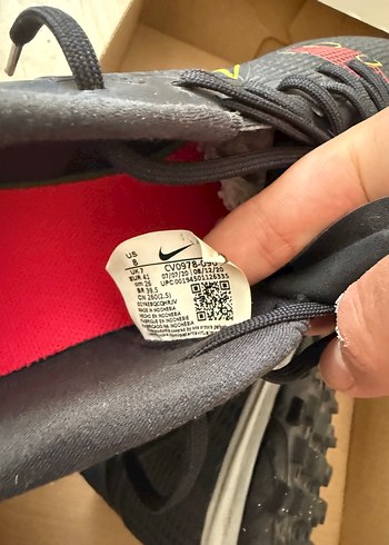 41 Beden siyah Renk Nike mercurial 41 numara