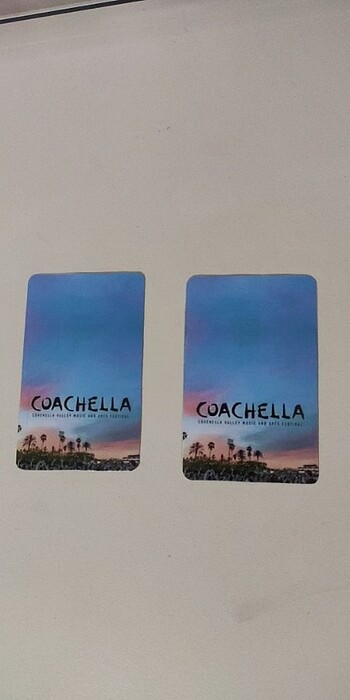 Chaelisa fanmade Coachella ship photocard