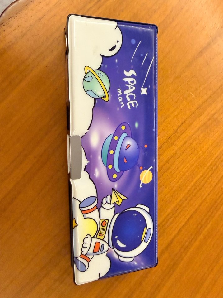 Uzay Temalı Mor Çocuk Kalem Kutusu - Görsel 2