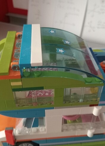 Lego Mia'nın karavanı - Görsel 13