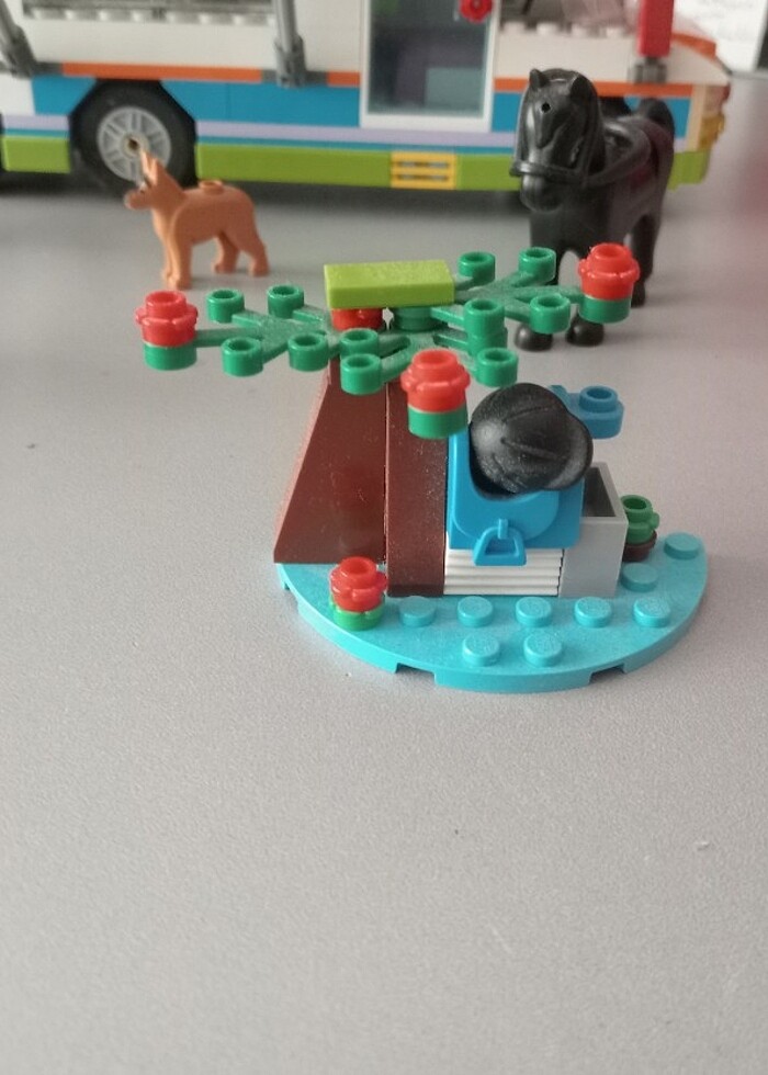 Lego Mia'nın karavanı - Görsel 5