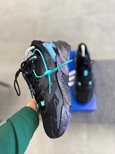 40 Beden çeşitli Renk Adidas