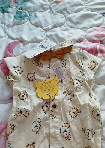 Düğmeli Sarı Pamuklu Bebek Erkek Takımı - Görsel 2