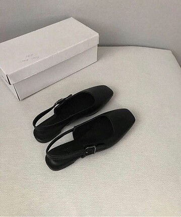 Zara Arkası açık sandalet Zara