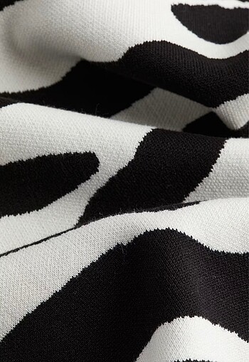 m Beden H&M Premium Zebra Desenli Elbise