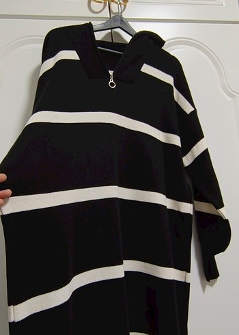 Uzun Kollu Siyah Çizgili Triko Elbise - Görsel 2