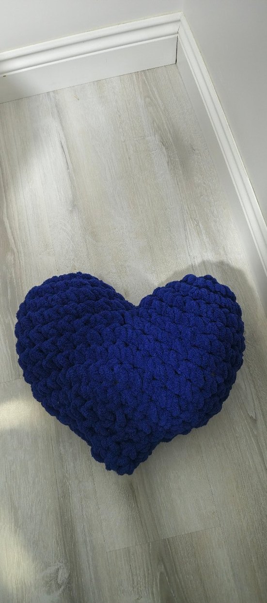 Örgü Kalp yastık - Görsel 2