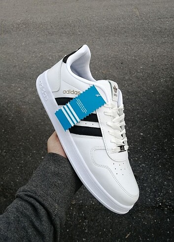 Adidas Neo