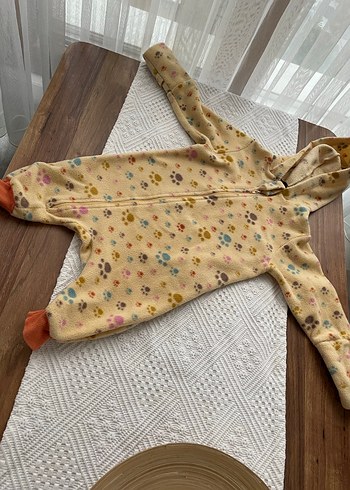 Kürk Detaylı Pastel Renkli Baskılı Bebek Tulumu