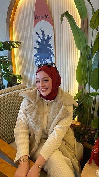 Diğer İçi Kürklü Süet Yelek