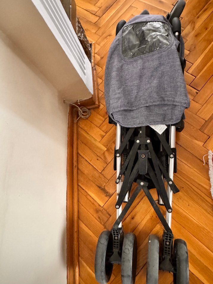 Gri Bebek Arabası az kullanılmış - Görsel 4