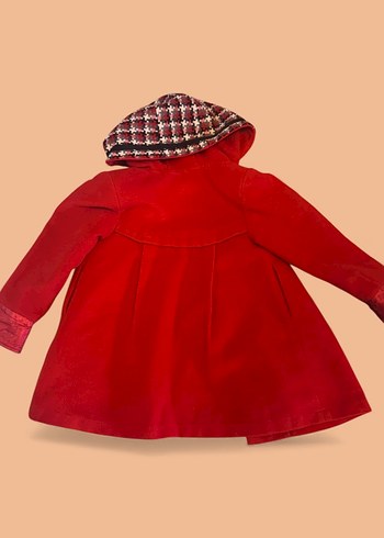 Kız Çocuk Kırmızı Kapüşonlu Düğmeli kaşe mont - Görsel 2