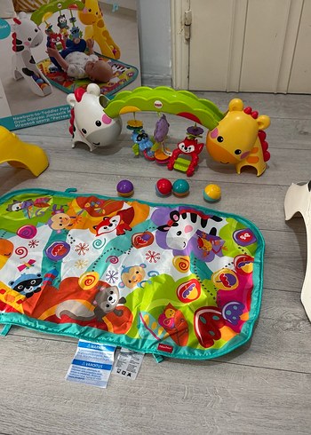Fisher-Price Oyuncak Dünyası Jimnastik Merkezi Işıklı Müzikli - Görsel 4
