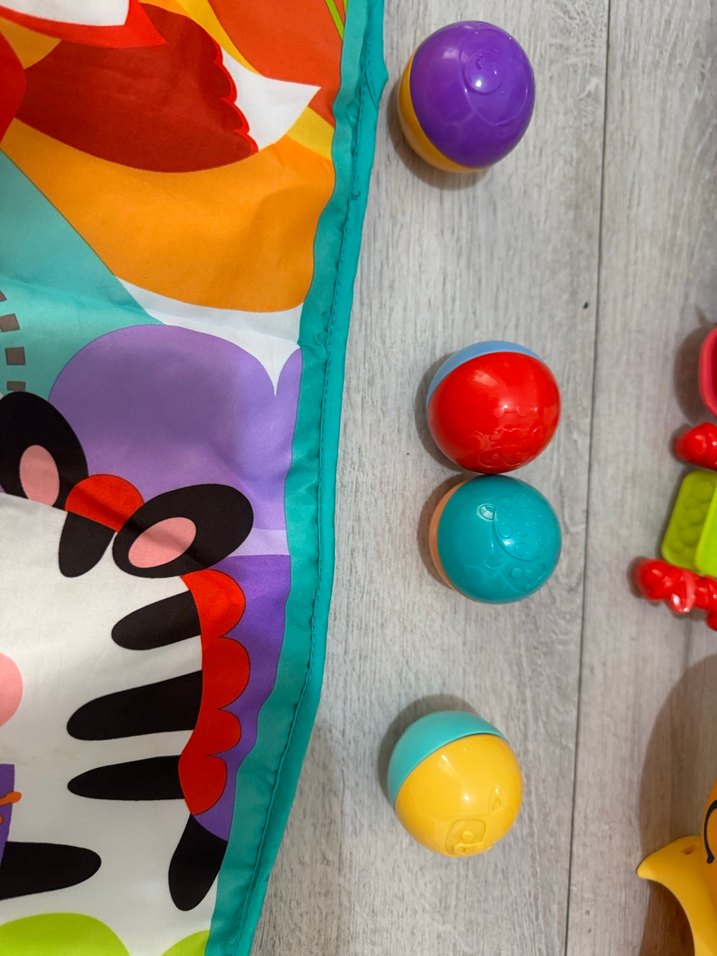 Fisher-Price Oyuncak Dünyası Jimnastik Merkezi Işıklı Müzikli - Görsel 3