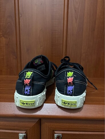 38,5 Beden Adidas nizza