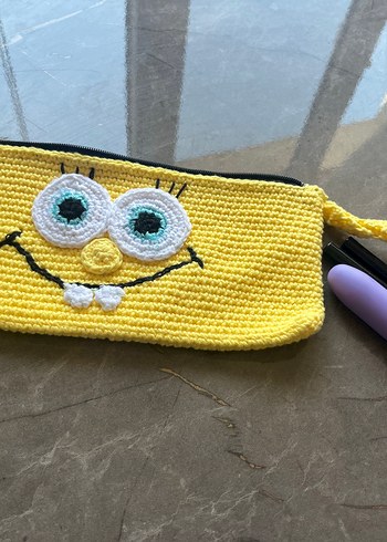 SÜNGERBOB KALEMLİK MAKYAJ ÇANTASI - Görsel 2