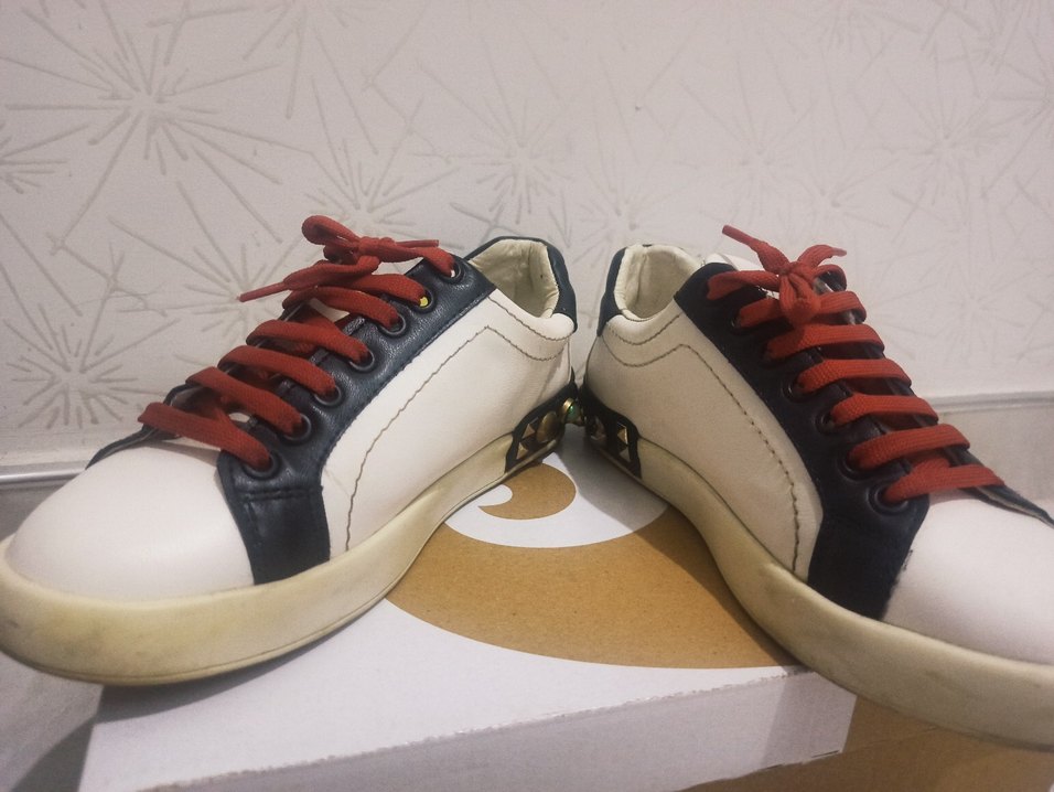 Tasarım Renkli Detaylı Beyaz Kadın Spor Ayakkabı - Görsel 3