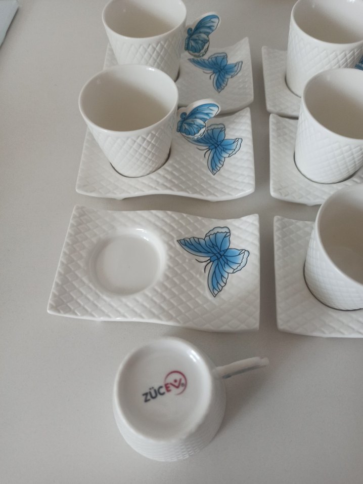 Mavi Kelebek Desenli Beyaz Kahve Fincanı Seti
zücev marka - Görsel 2