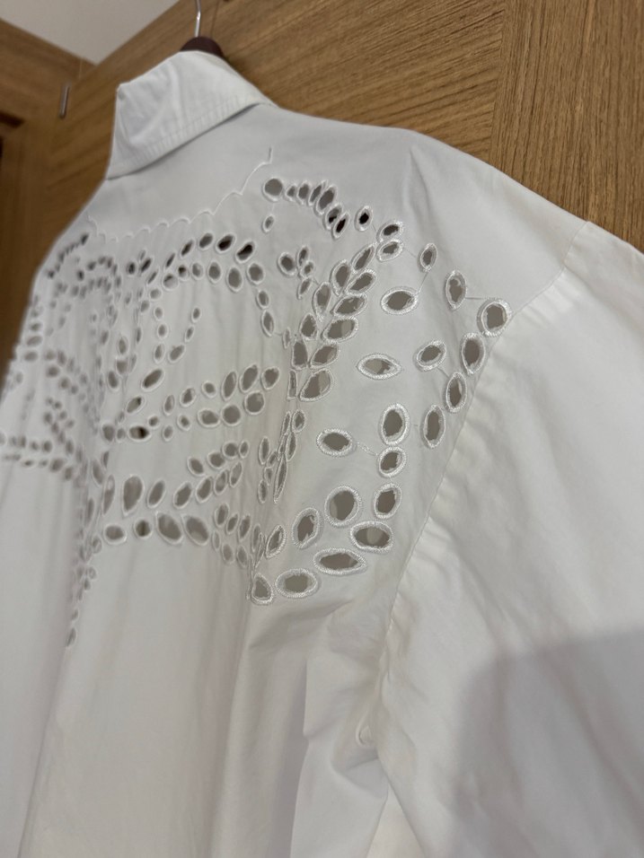 Düğmeli Beyaz Pamuklu Gömlek - Görsel 4