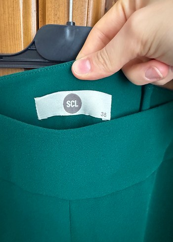 Yeşil Midi Kumaş Pantolon - Görsel 3