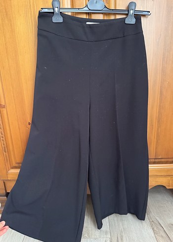 Düz Siyah Midi Kumaş Pantolon - Görsel 2