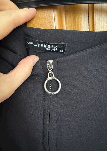 Siyah Kadın Uzun Bol Kesim Kumaş Pantolon - Görsel 3