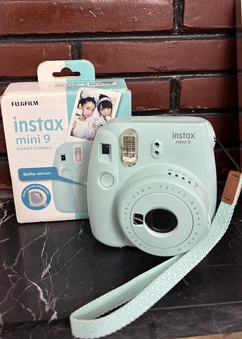 Fujifilm Instax Mini 9 Turkuaz Anında Film Kamera