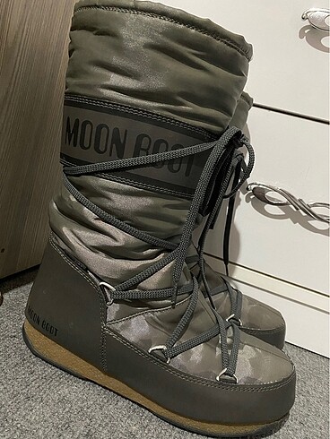 Moon Boot