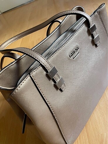 Guess Çanta