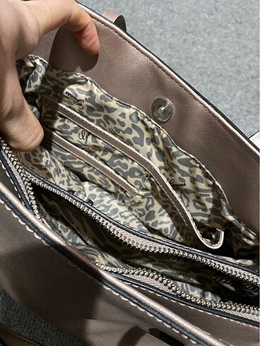 Guess Guess Çanta