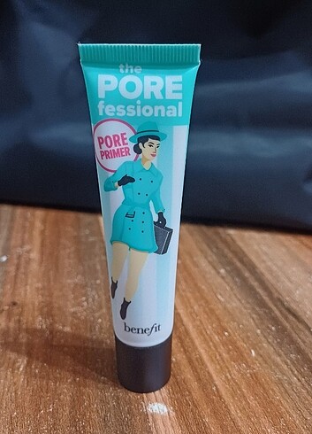 Benefit Pore Primer