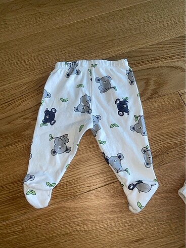 0-1 Ay Beden Hellobaby koala ve ayı figürlü patikli alt