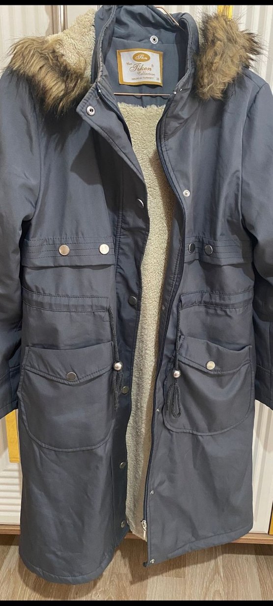 Gri Midi Kadın Mont Kürklü Detaylı - Görsel 3