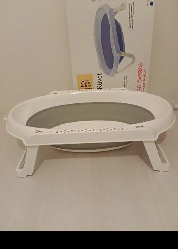 Katlanabilir Beyaz ve Gri Bebek Küveti
