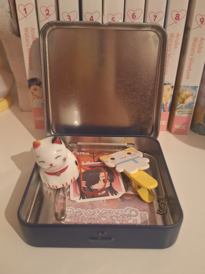 k-on metal kutu mugi ve ritsu - Görsel 3