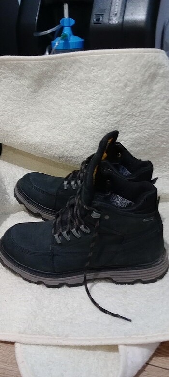 Cat 44 numara erkek bot. Kışlık. - Görsel 2