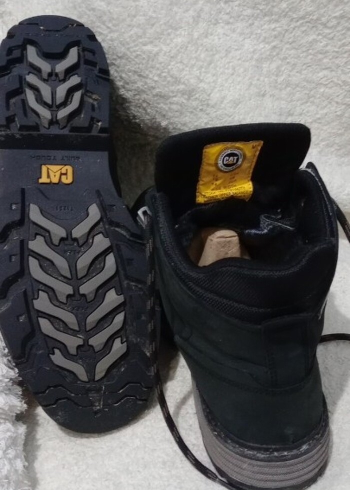 Cat 44 numara erkek bot. Kışlık. - Görsel 4