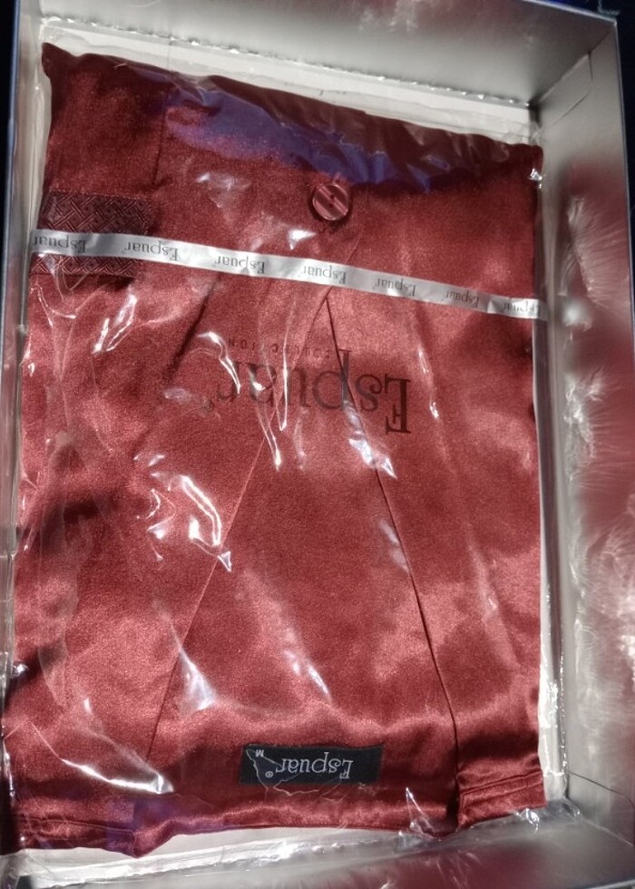 Espuar Robdöşambr
erkek çeyizlik saten sabahlık, pijama alt üst  - Görsel 2