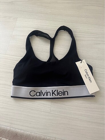 Sport bra med