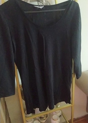Siyah V Yaka  Bluzu - Görsel 2