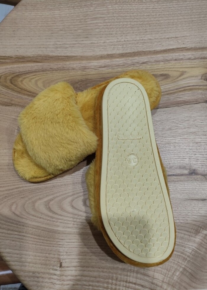 Peluş Terlik - Görsel 4