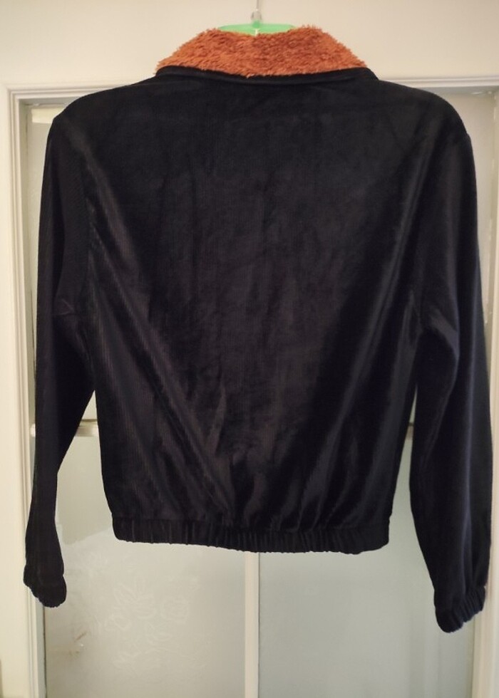 Boynu Kürklü Sweatshirt - Görsel 3