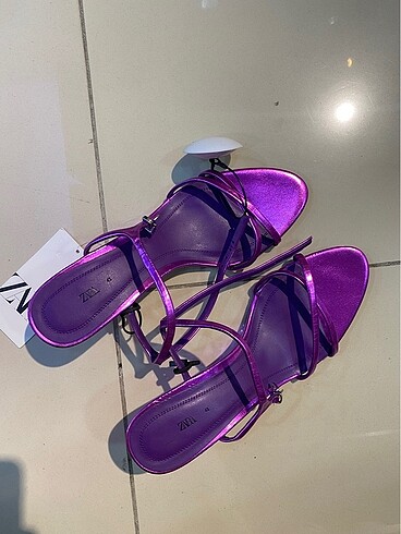 Zara mor metalik topuklu ayakkabı