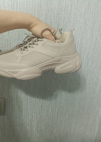 Bej rengi spor ayakkabı - Görsel 5