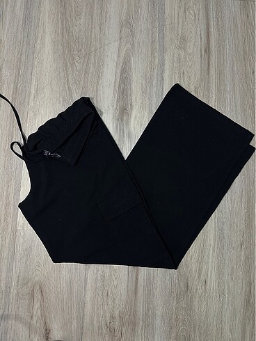 Stradivarius Kargo Keten