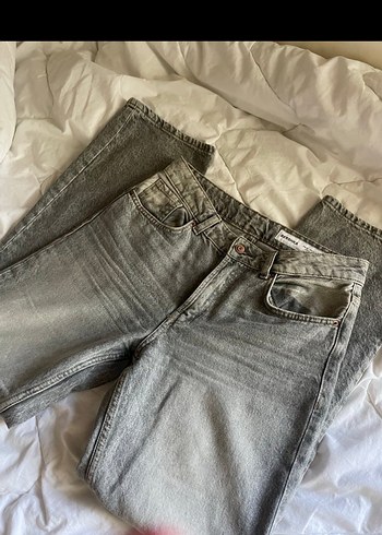 Bershka Acik Gri Yikamali Denim Jean