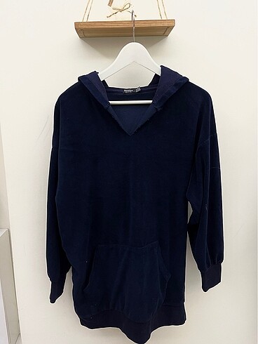 BERSHKA
