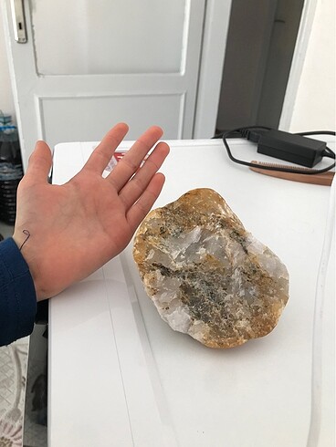 Beden 1 adet büyük boy zultanit 1.5kg